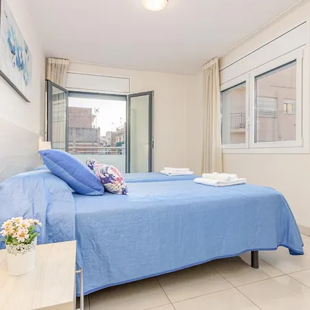 Apartment Apart-rent Francesc Macia 2003 *