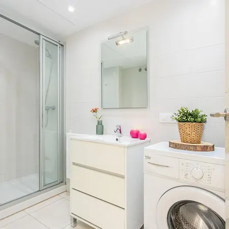 Apart-rent Francesc Macia 2003 Apartment *